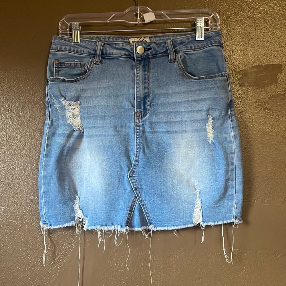 Denim BLVD Los Angeles Denim Mini Skirt / Size Large